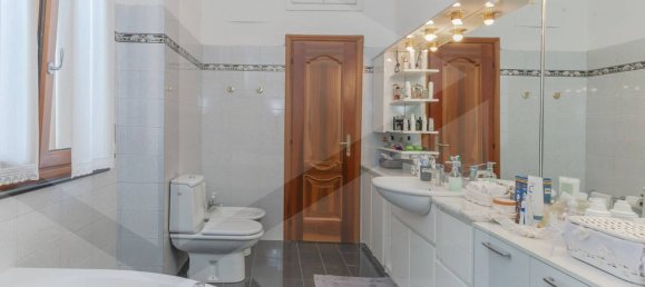 4 rooms Apartment in Milan, Italy No. 241706 39