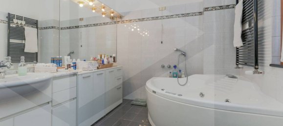 4 rooms Apartment in Milan, Italy No. 241706 40