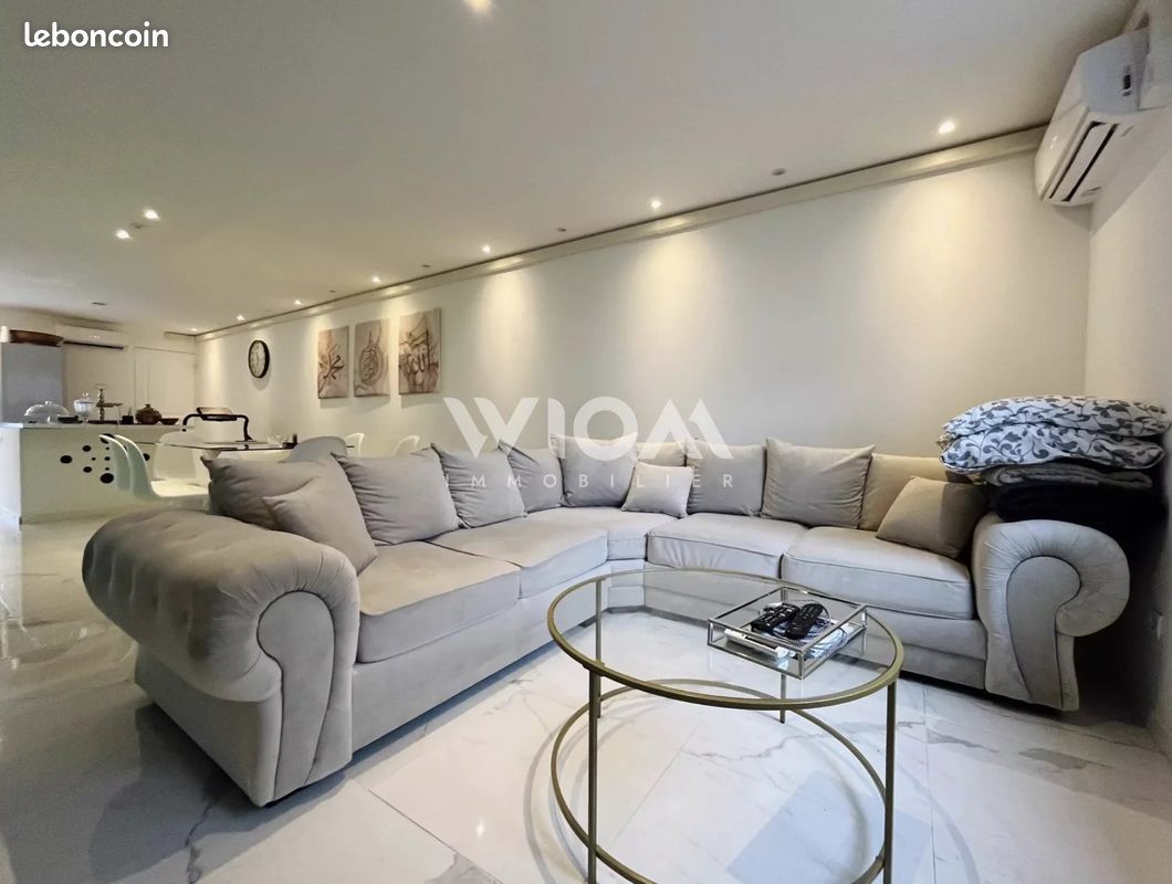 3 bedrooms Townhouse in Lille, France No. 156527