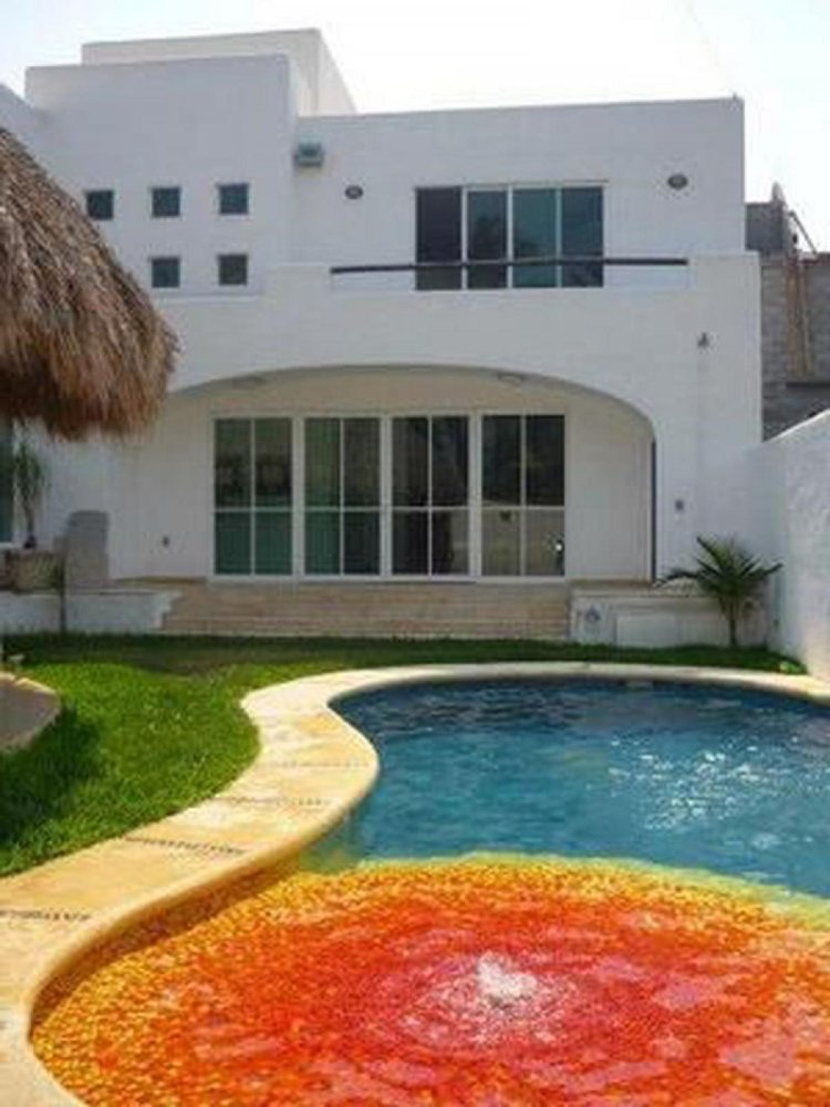 Casa de 3 dormitorios en Veracruz, Mexico No. 215101