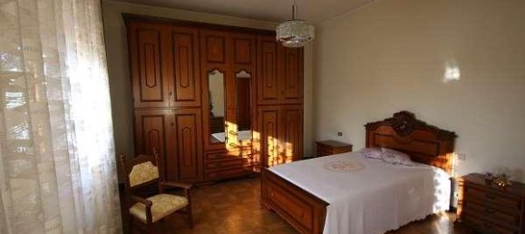 4-salle Appartement à Olgiate Comasco, Italy No. 102289 6