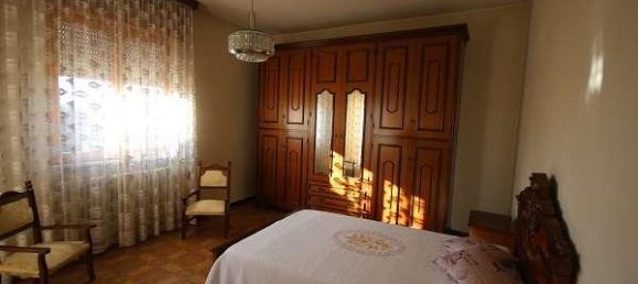 4-salle Appartement à Olgiate Comasco, Italy No. 102289 7