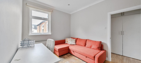 2 bedrooms Apartment in London, United Kingdom No. 12411 6