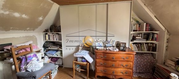 2 bedrooms House in Elbeuf, France No. 362342 8