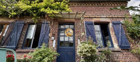 2 bedrooms House in Elbeuf, France No. 362342 2