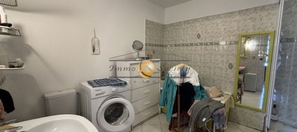 2 bedrooms House in Elbeuf, France No. 362342 6