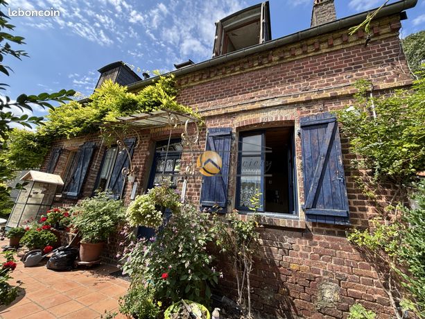 2 bedrooms House in Elbeuf, France No. 362342