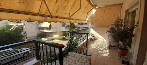 3 bedrooms Property in Pylaia, Greece No. 2664 4