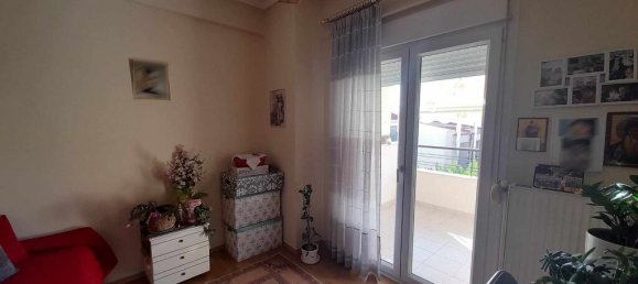 3 bedrooms Property in Pylaia, Greece No. 2664 19