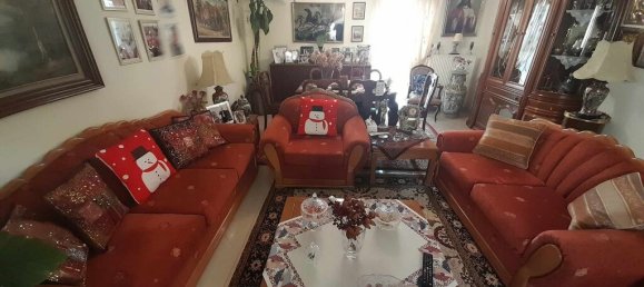 3 bedrooms Property in Pylaia, Greece No. 2664 7