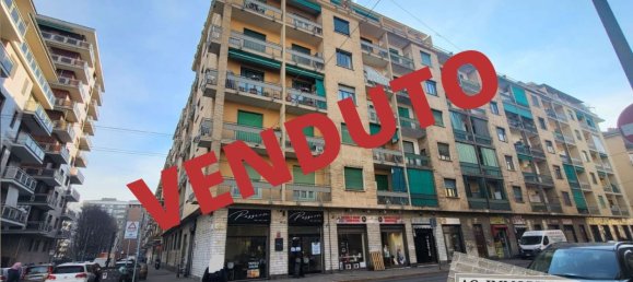 3 rooms Apartment in Turin, Italy No. 133543 50