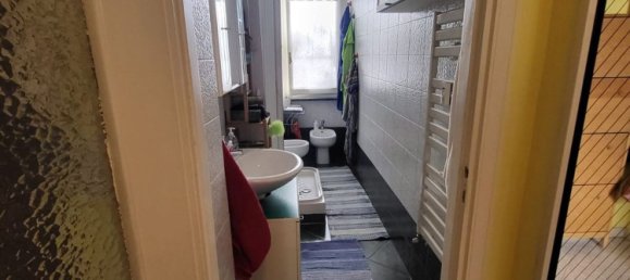 3 rooms Apartment in Turin, Italy No. 133543 39