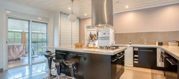 3 bedrooms Villa in Marmande, France No. 306934 3