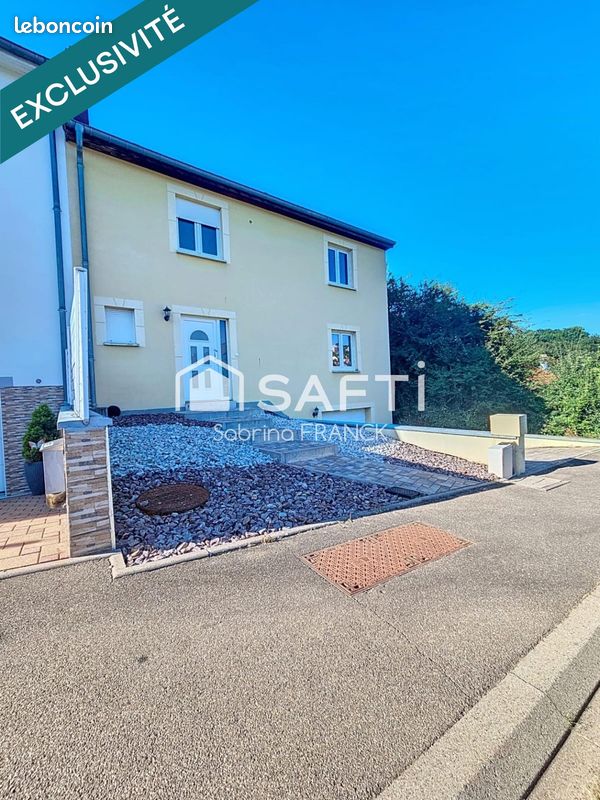 Casa de 3 dormitorios en OEting, France No. 245111