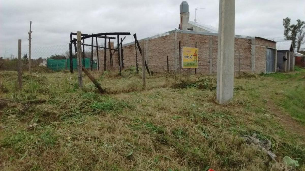  Land in Moreno, Argentina No. 45675