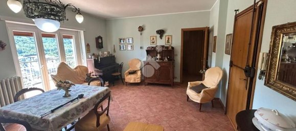 Apartamento de 5 divisões em Costigliole Saluzzo, Italy N.º 286379 3