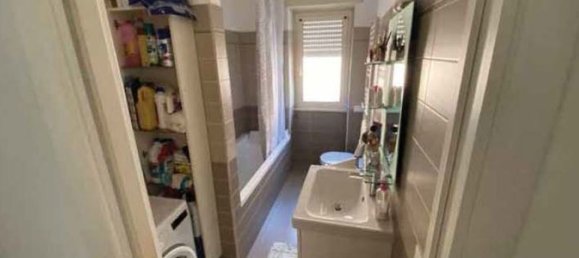 4 bedrooms Apartment in Rome, Italy No. 313729 5