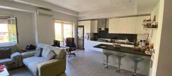 4 bedrooms Apartment in Rome, Italy No. 313729 18