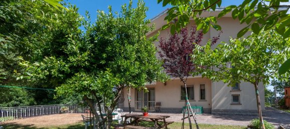 4-salle Appartement à Lizzano in Belvedere, Italy No. 285932 4