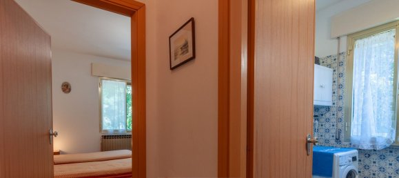 4-salle Appartement à Lizzano in Belvedere, Italy No. 285932 21