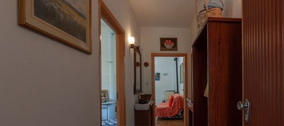 4-salle Appartement à Lizzano in Belvedere, Italy No. 285932 2