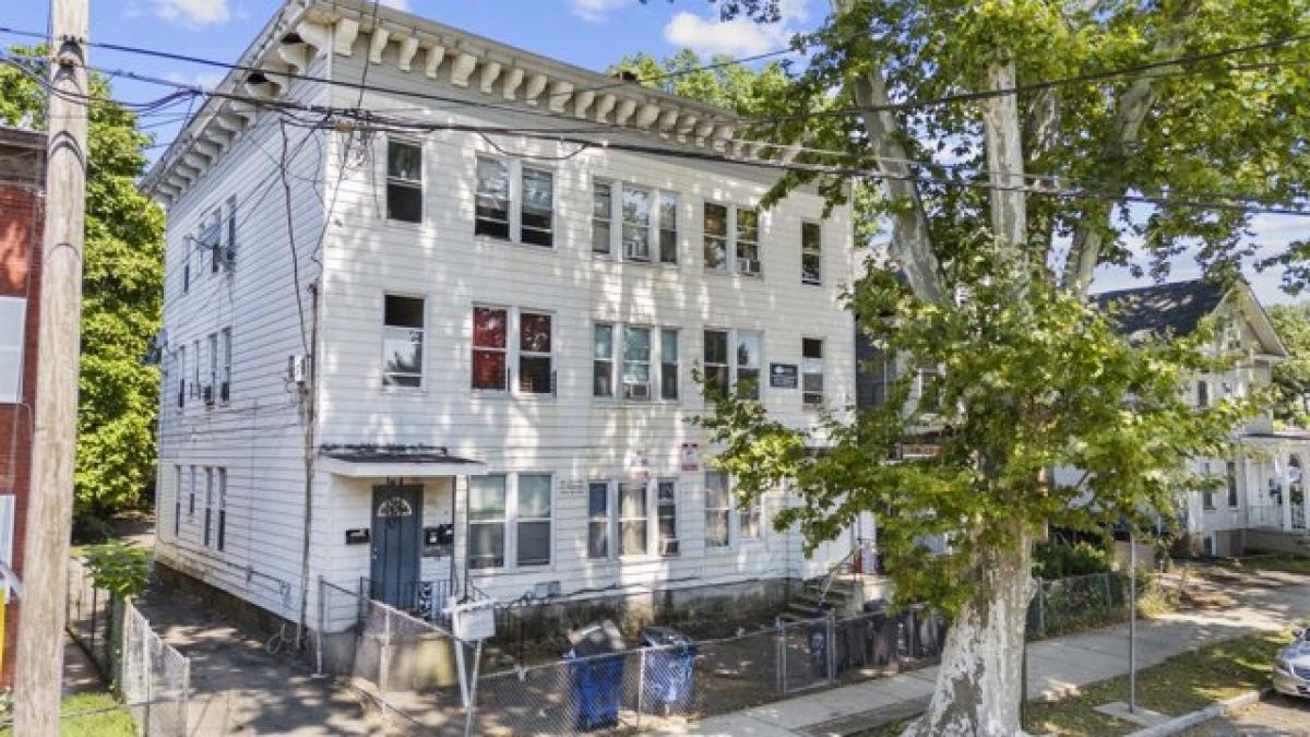 Casa de 18 dormitorios en New Haven, USA No. 420228