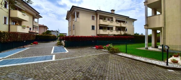 4 rooms Apartment in Limido Comasco, Italy No. 34885 68