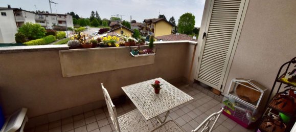 4 rooms Apartment in Limido Comasco, Italy No. 34885 34