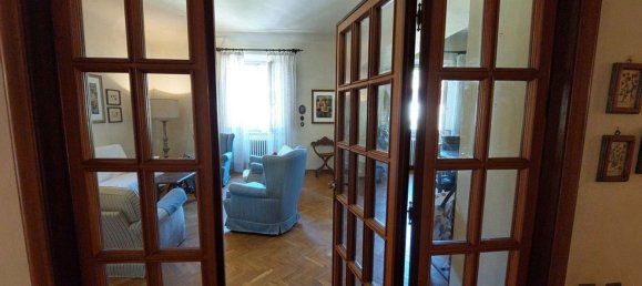 4 rooms Apartment in Arezzo, Italy No. 214614 4