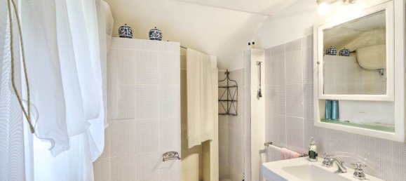 8 rooms Villa in Montescudaio, Italy No. 300296 7