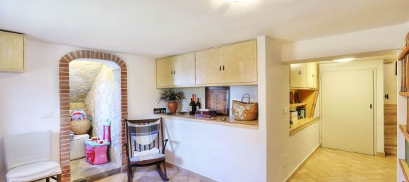 8 rooms Villa in Montescudaio, Italy No. 300296 18