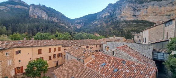 4 bedrooms House in Hautes-Alpes, France No. 333621 5