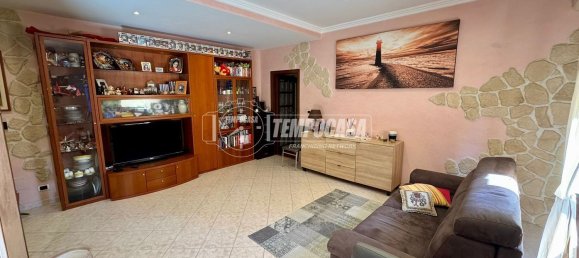 Apartamento T2 em Rome, Italy N.º 342869 4