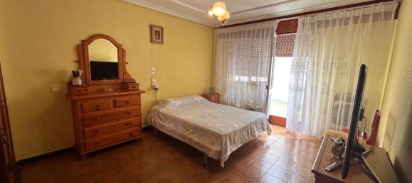 5 bedrooms House in Guardamar del Segura, Spain No. 7594 10