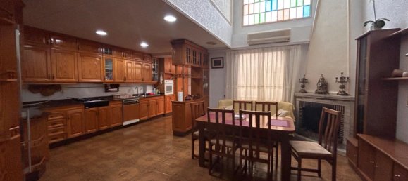 5 bedrooms House in Guardamar del Segura, Spain No. 7594 2