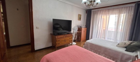 5 bedrooms House in Guardamar del Segura, Spain No. 7594 13