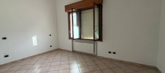 4 bedrooms Apartment in Castelfranco Emilia, Italy No. 365283 7