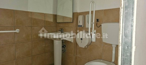5 rooms Commercial property in Falconara Marittima, Italy No. 341247 10