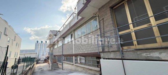 5-Zimmer Gebäude in Civitanova Marche, Italy, Nr. 328251 3