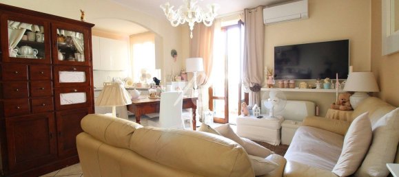 3 غرف نوم شقة في Altopascio, Italy رقم 345619 16