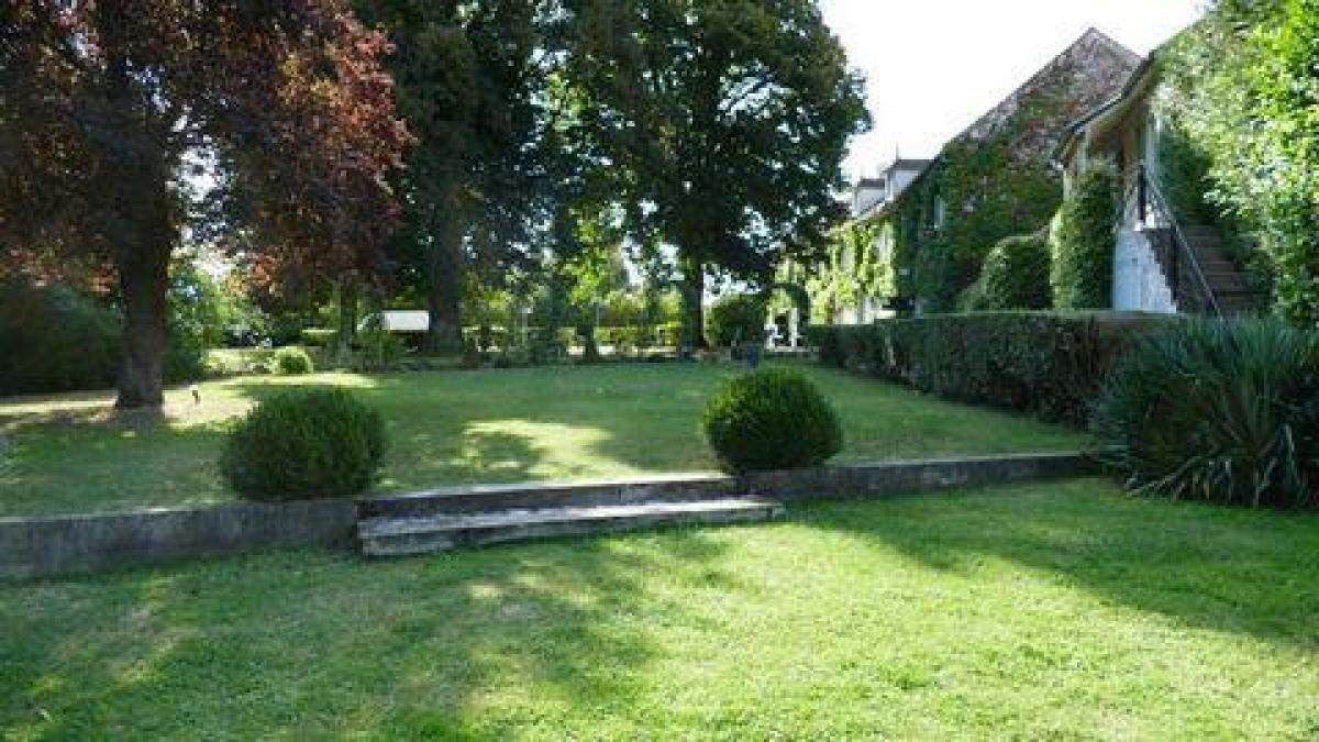 Bauernhof in Poincy, France 700m², Nr. 20858