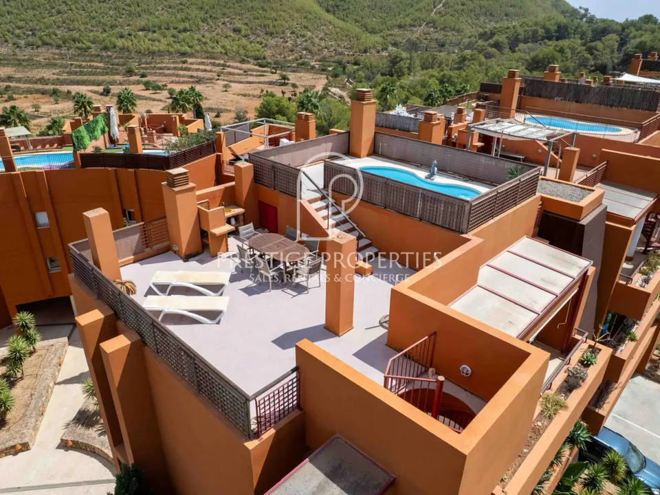 2 bedrooms Penthouse in Roca Llisa, Spain No. 271509