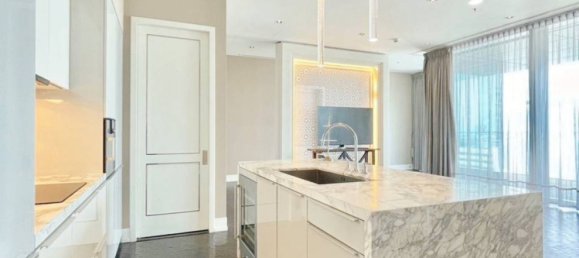 2 bedrooms Condo in Bangkok, Thailand No. 24287 4