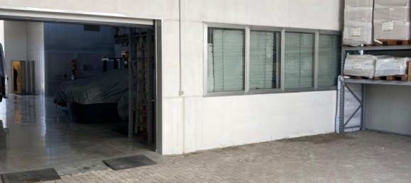 600m² Warehouse in Scorzè, Italy No. 293088 14