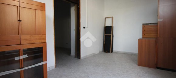 3 bedrooms Apartment in Massa di Somma, Italy No. 97045 2