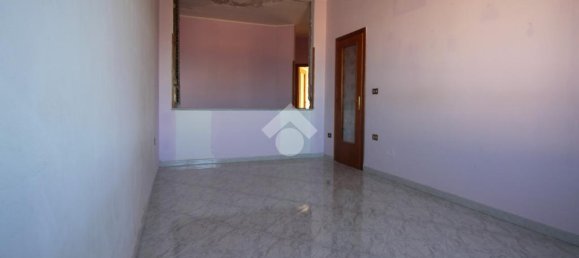 3 bedrooms Apartment in Massa di Somma, Italy No. 97045 12
