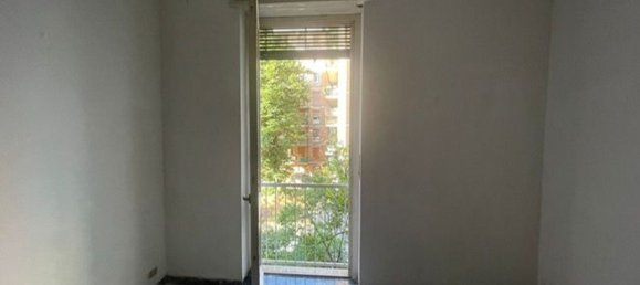 Apartamento de 3 dormitorios en Monza, Italy No. 364632 19