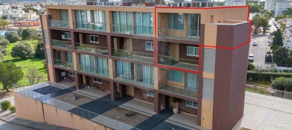 2 bedrooms Duplex in Portimao, Portugal No. 123545 4