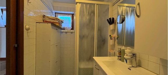 Villa de 5 dormitorios en Sernaglia della Battaglia, Italy No. 275190 12