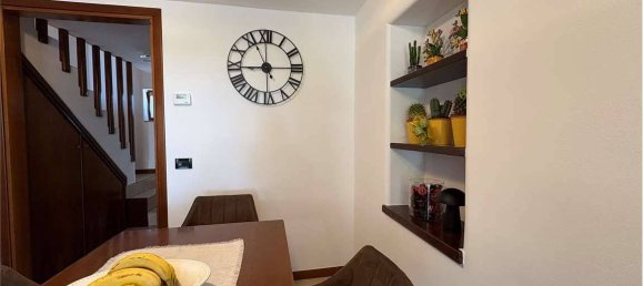 Villa de 5 dormitorios en Sernaglia della Battaglia, Italy No. 275190 4